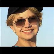 Eficiente , responsable y con voluntad para enseñar . A niños y adultos que deseen aprender Español para comunicarse en ésta lengua